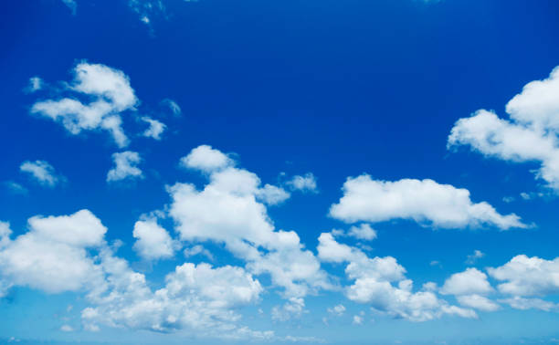 明確な空の風景 - 青空 ストックフォトと画像