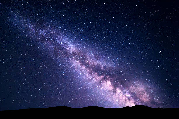 paisagem com a via láctea. noite céu estrelado. universo - milky way imagens e fotografias de stock