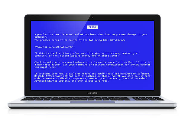 Laptop with OS blue critical error screen http://dl.dropbox.com/s/411sgflctjdsm6b/Mob_s.jpg error message stock pictures, royalty-free photos & images