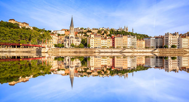 large panoramic view of lyon with saone river - lyon 個照片及圖片檔