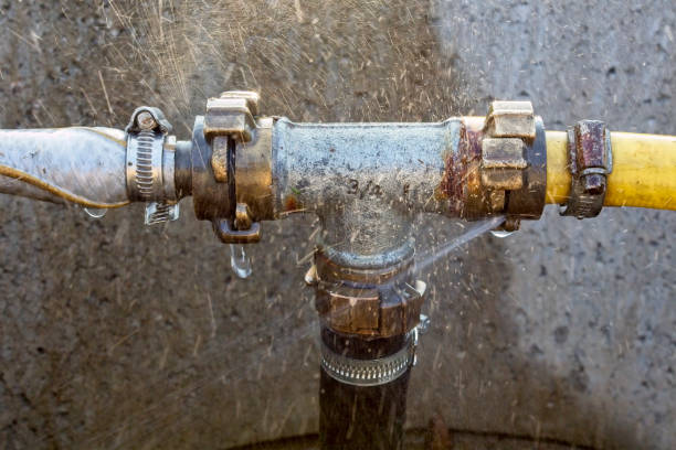 Dry or Loose Plumbing Pipes