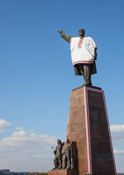 Lenin dressed in Ukrainian national costume Monument to Vladimir Lenin dressed in Ukrainian national costume - embroidered shirt (vyshivanka) zaporizhzhia stock pictures, royalty-free photos & images