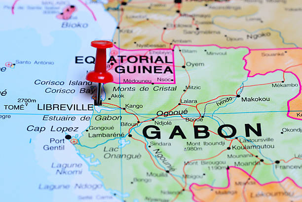 libreville pinned on a map of africa - gabon stockfoto's en -beelden