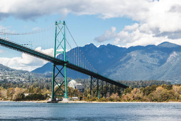 Lions Gate Bridge in Vancouver, BC, Canada Photo of Lions Gate Bridge in Vancouver, BC, Canada west vancouver stock pictures, royalty-free photos & images