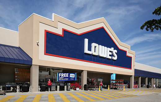 Lowe's, price match, store, 2021