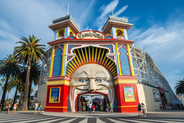 Luna park the iconic amusement park of Melbourne, Australia. Luna Park is an iconic amusement park located in St Kilda, Melbourne, with unique rides, delicious food and holiday events for the perfect family fun day. arts centre melbourne stock pictures, royalty-free photos & images