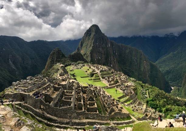 Machu Picchu One of the seven wonders, located in Perú. Machu Picchu empire stock pictures, royalty-free photos & images