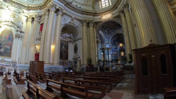 cattedrale della madonna di san luca - luca pellegrini foto e immagini stock