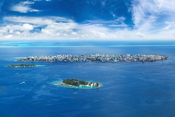 male city aerial view aerial view on male capital city of maldives atoll stock pictures, royalty-free photos & images