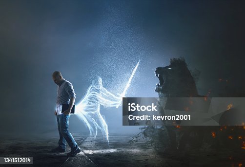 istock Man and lion 1341512014
