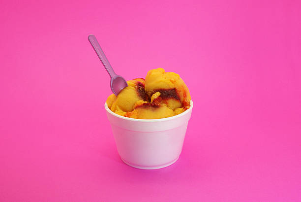 mango helado con chamoy - fruta con chamoy fotografías e imágenes de stock