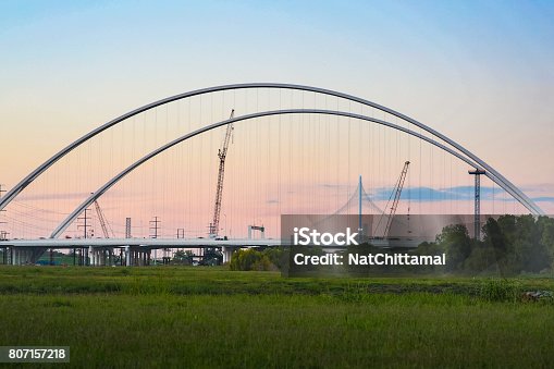 istock Margaret McDermott Bridge wth sunset 807157218
