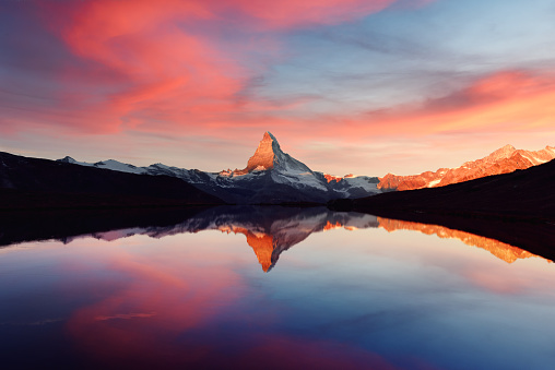 Matterhorn peak on Stellisee lake