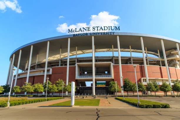McLane Stadium in Waco Texas McLane Stadium at Baylor University used for NCAA College Fooball, graduation and other events in Waco, Texas, USA. baylor basketball stock pictures, royalty-free photos & images