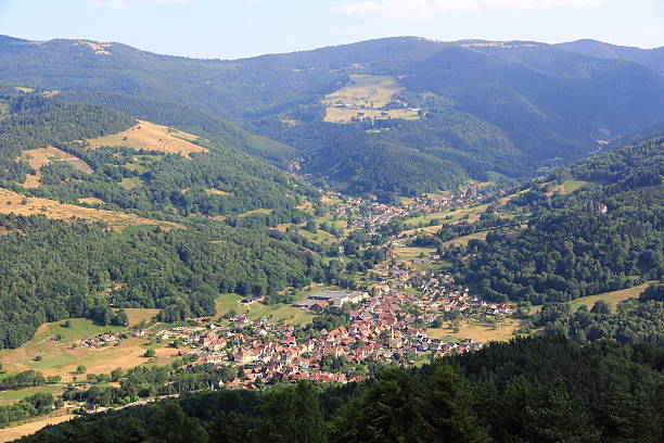 Metzeral, tourist village in the Vosges View of Metzeral from the Altmattkopf in the Vosges munster france stock pictures, royalty-free photos & images