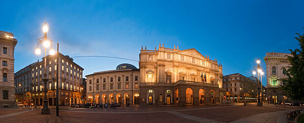 milan la scala opera house piazza italy - milan stockfoto's en -beelden