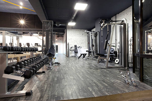 gym modern - pusat kebugaran fasilitas rekreasi potret stok, foto, & gambar bebas royalti