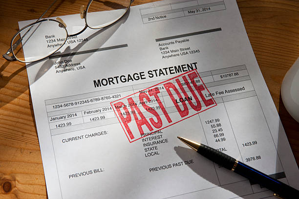 Mortgage Statement Past Due Mortgage invoice statement stamped with PAST DUE. beak stock pictures, royalty-free photos & images