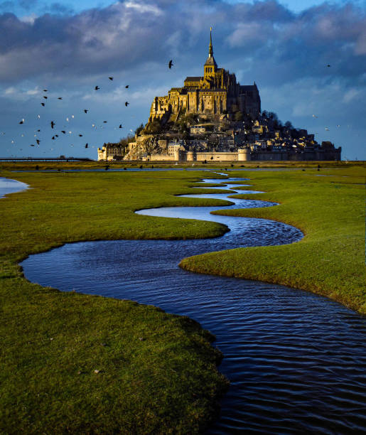 Mountain The fabulous Mont-Saint-Michel abbey monastery stock pictures, royalty-free photos & images