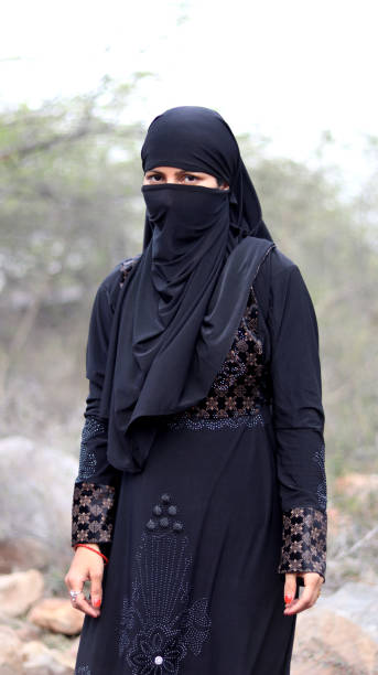 Burqa Banque d images et photos libres de droit iStock Burqa Banque d images et photos libres de droit iStock