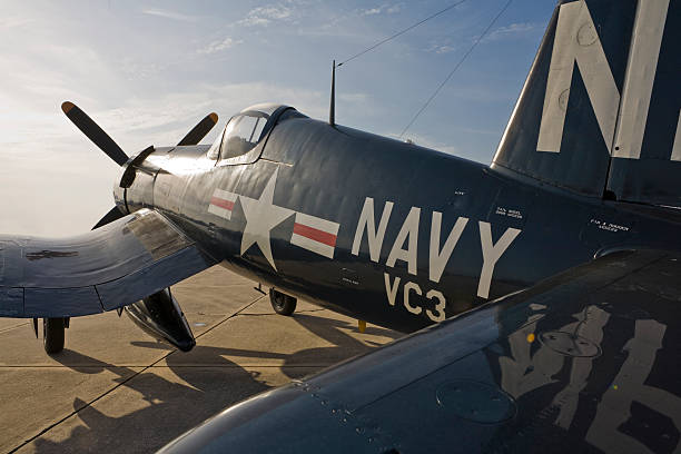 US Navy World War II Corsair Fighter Aircraft A restored US Navy F4U Corsair.  Used by the Navy and Marine Corps in World War II and Korea. ww2 american fighter planes pictures stock pictures, royalty-free photos & images