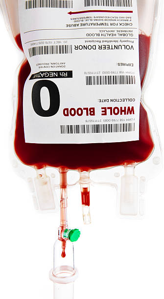 3 литра крови. Пакет с кровью для переливания. Пакеты для сбора донорской крови с лейкофильтрами.