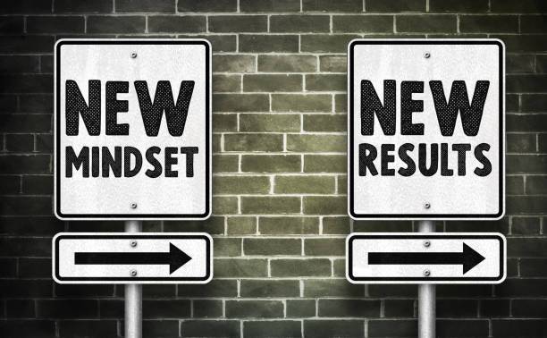 New Mindset and New Results - road sign message  old vs new stock pictures, royalty-free photos & images