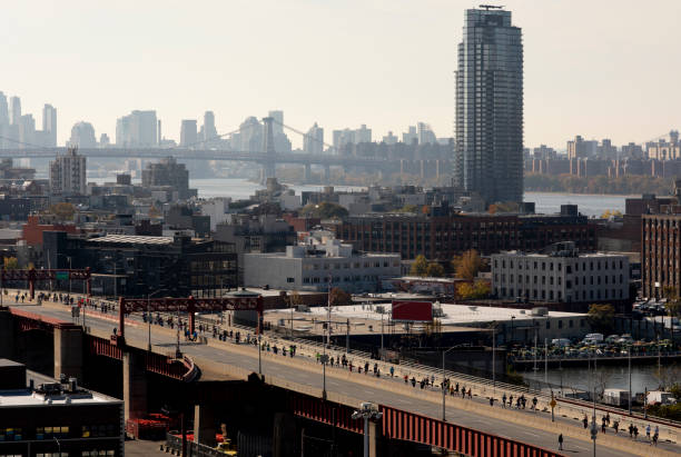 нью-йоркский марафон - brooklyn marathon стоковые фото и изображения