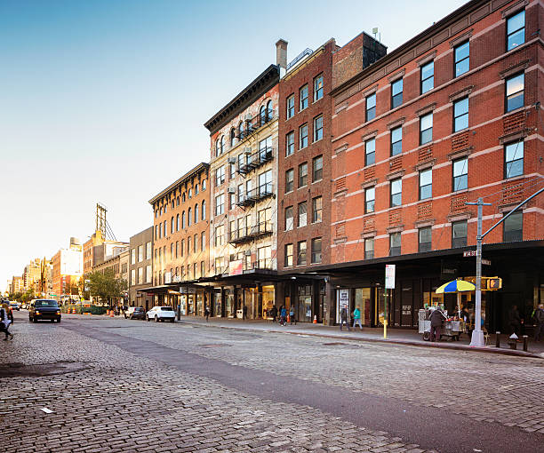 new york city meat packing district 14th street - chelsea 個照片及圖片檔