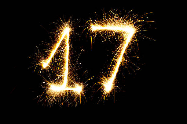 Compteur [en images] Number-17-made-with-sparklers-picture-id608008636?k=6&m=608008636&s=612x612&w=0&h=qt5VYbq9Ds-wxm9Ttvrd9xpeAgFaJtZISdBbPCA5Zn4=