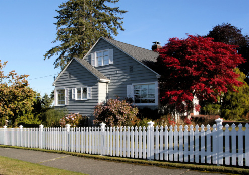 Older Home With White Picket Fence Stock Photo - Download Image Now ...