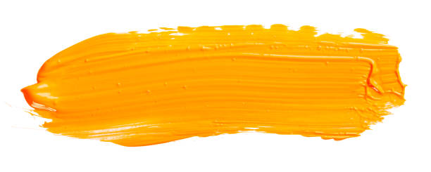 orangegelber pinselstrich isoliert auf weißem hintergrund. orange abstrakter strich. bunte aquarell pinselstrich. - orange farbe stock-fotos und bilder