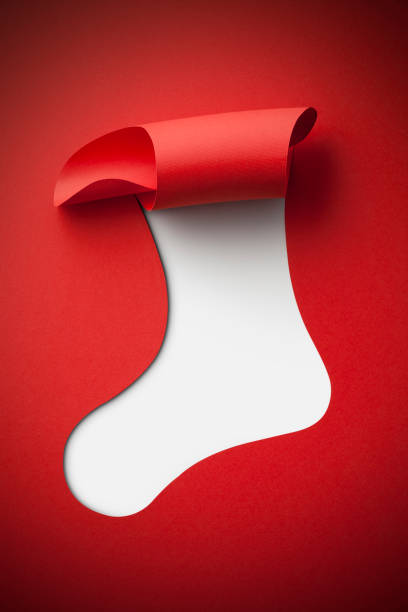 papier-weihnachts-strumpf - nikolaus stiefel stock-fotos und bilder