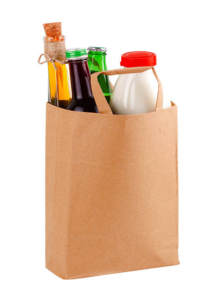 paper shopping bag - soda supermarket stockfoto's en -beelden
