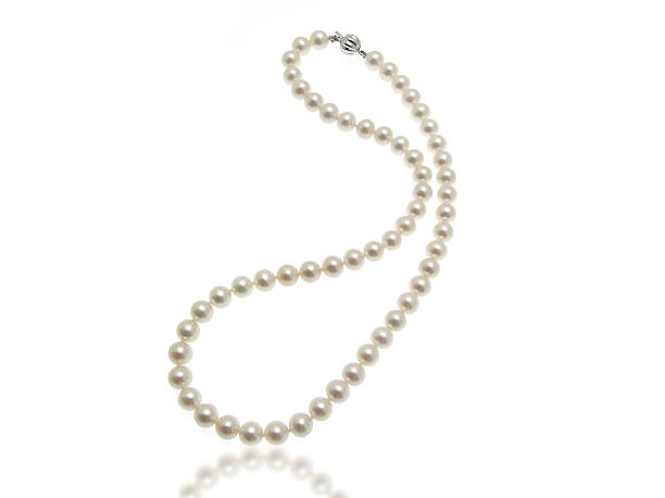 Pearls Necklace A white pearls necklace mounted in white gold necklace stock pictures, royalty-free photos & images