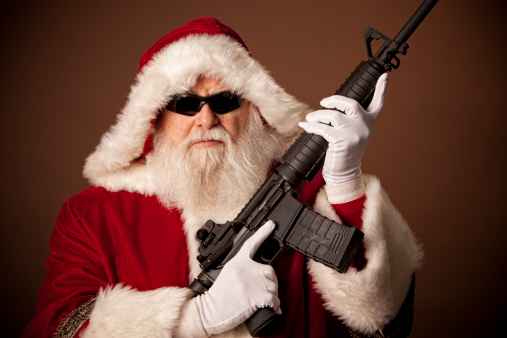 Imágenes Reales De Santa Claus Tiene Una Pistola Foto de stock y más banco de imágenes de Papá Noel - iStock