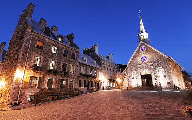 Place Royale in Lower Old Quebec City at Night  buzbuzzer quebec city stock pictures, royalty-free photos & images