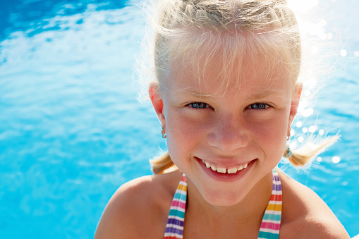 Little Girl In Swimming Pool Stock Photo - Image: 43236052