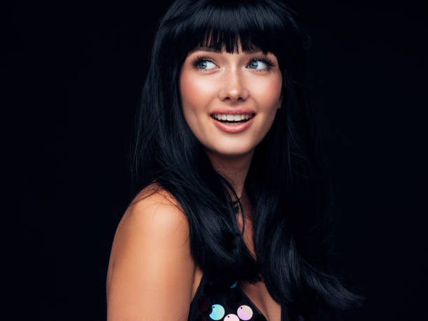 Blue eyes girl with hair black Black Hair