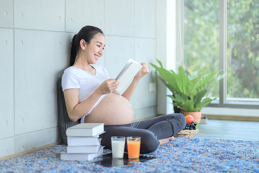 Mẹ bầu cần giảm stress khi mang thai