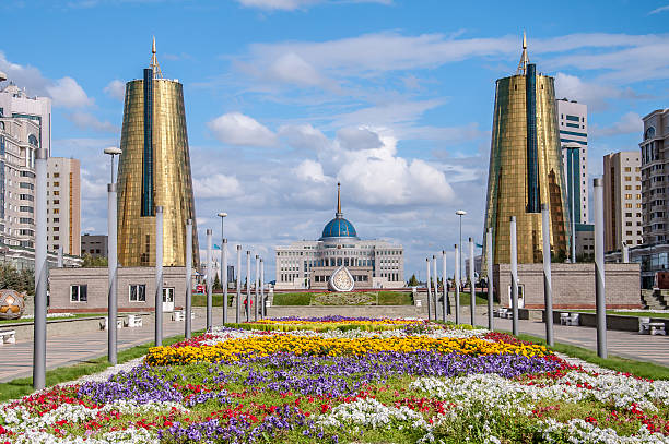 ASTANA, KAZAKHSTAN REPUBLIC President's Palace Acorda ASTANA, KAZAKHSTAN REPUBLIC - 2012: View of the Nurzhol Boulevard and President's Palace Acorda kazakhstan stock pictures, royalty-free photos & images