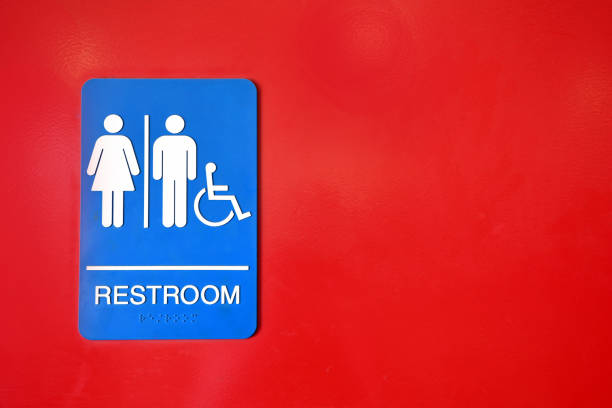 toilette publique signe - handicap photos et images de collection