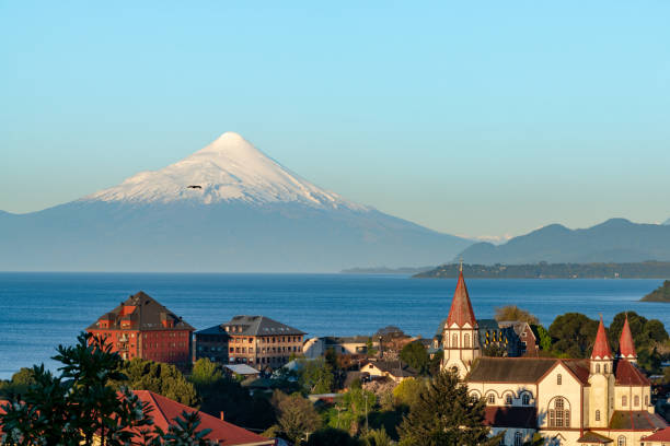 Puerto Varas at Dusk Puerto Varas, Chile active volcano stock pictures, royalty-free photos & images