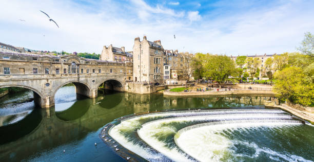 Pulteney Bridge in Bath Bath - England, England, Europe, Somerset - England, Southwest England somerset england stock pictures, royalty-free photos & images