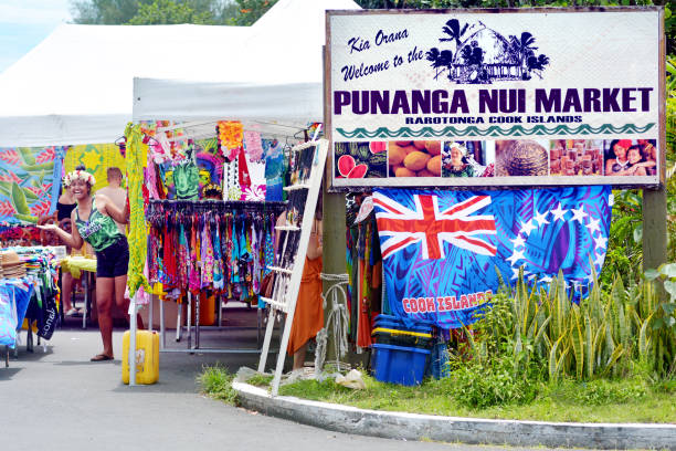 punanga nui pazar rarotonga cook adaları - cook islands stok fotoğraflar ve resimler