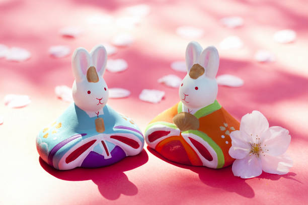 ウサギ人形 - ひな祭り ストックフォトと画像