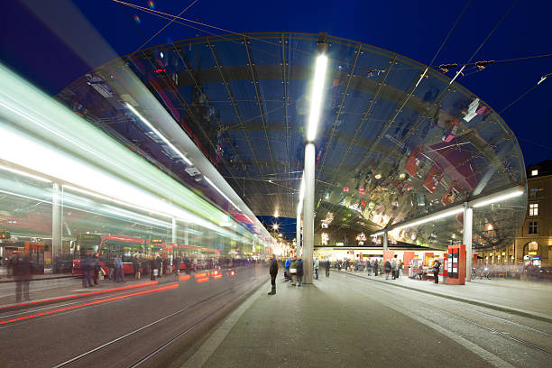railway station in the night - public transport bildbanksfoton och bilder