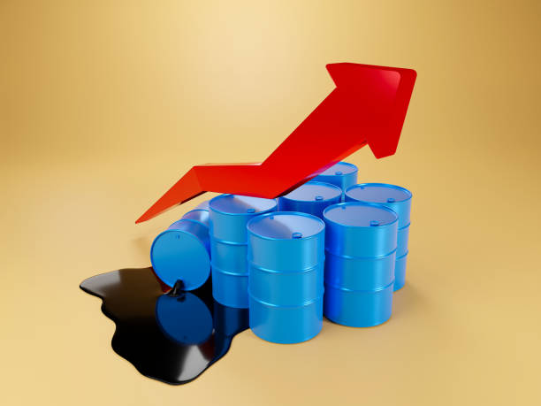 Red arrow pointing up on the oil tank, 3D render Red arrow pointing up on the oil tank And the oil tank has spilled oil, indicating the high oil price. 3D Rendering. oil finance market stock pictures, royalty-free photos & images