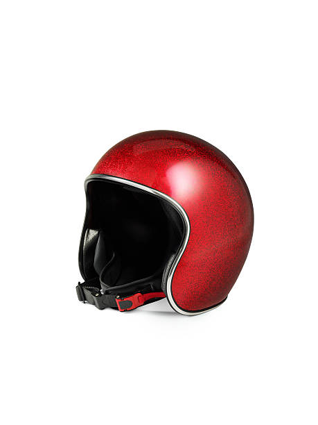 casque de moto rouge isolé sur blanc - casque moto photos et images de collection