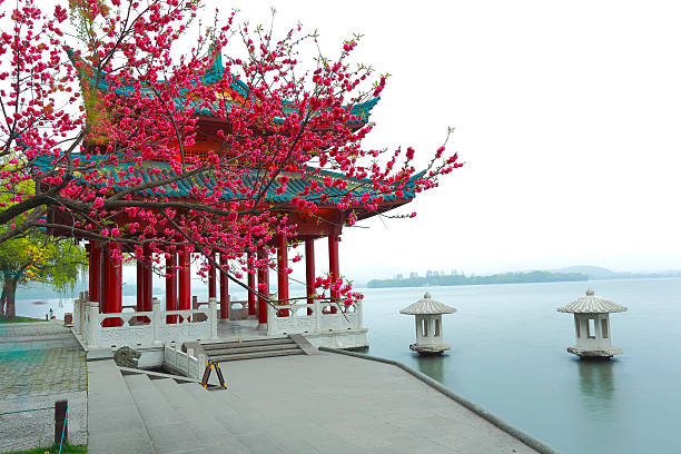 red pavilion Ancient building next to West Lake in Hangzhou stock photo